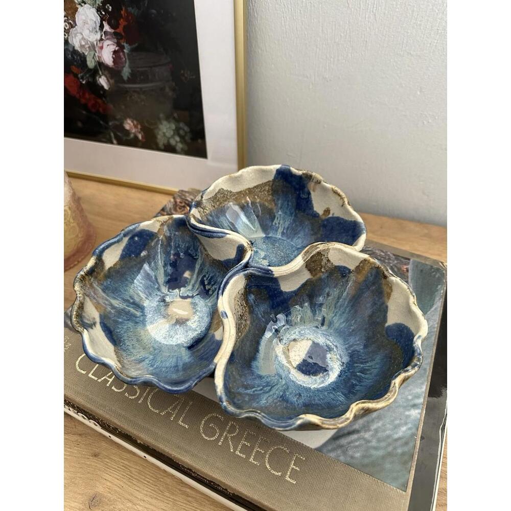 Vintage Handmade Studio Art Pottery Wavy Ruffled Rim Ceramic Bowls